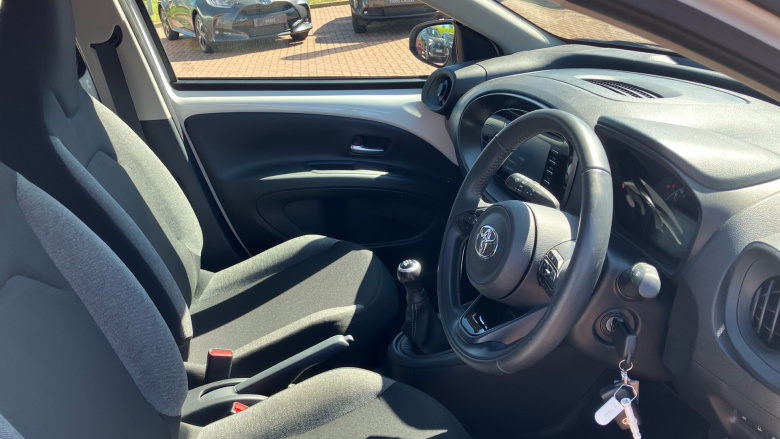 Toyota Aygo X 1.0 VVT-i Pure 5dr Petrol Hatchback